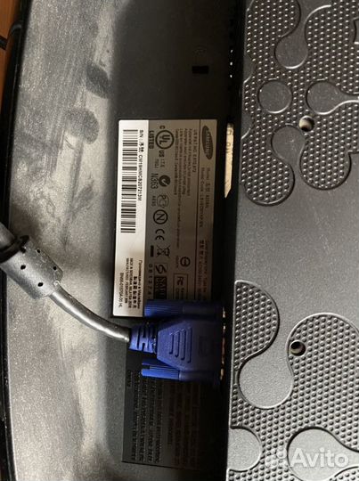 Монитор Samsung 933SN