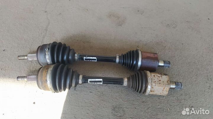 Полуось левая (привод) Vw T6 2.0 DSG 7