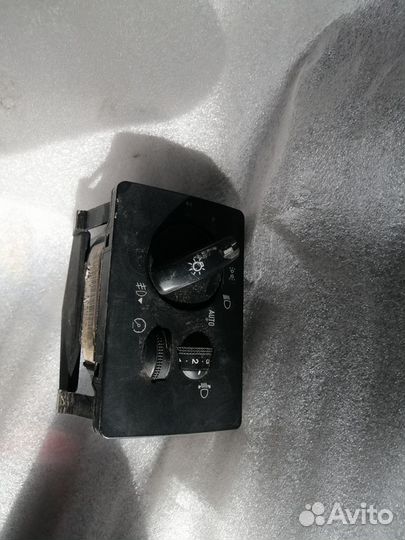 Блок управления светом Ford Focus 2