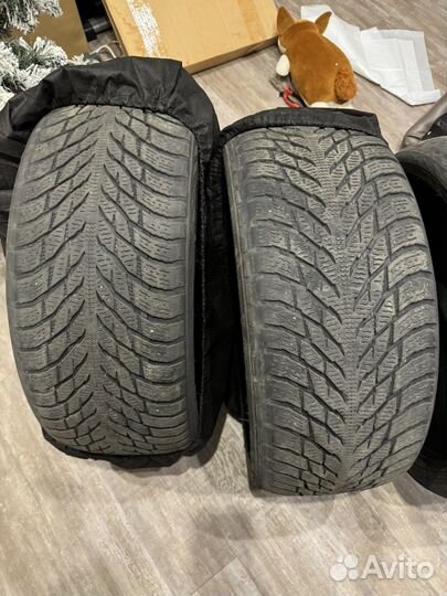 Nokian Tyres Hakkapeliitta R3 225/40 R19 и 255/35 R19