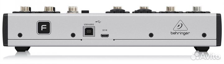 Микшерный пульт Behringer flow 8