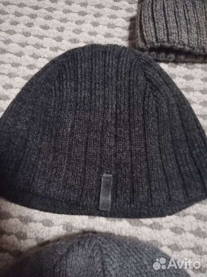 Шапки мужские 5 штук