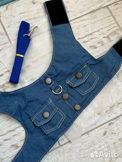 Одежда жилетка для собак