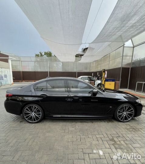 Сплиттер боковой BMW 5 G30