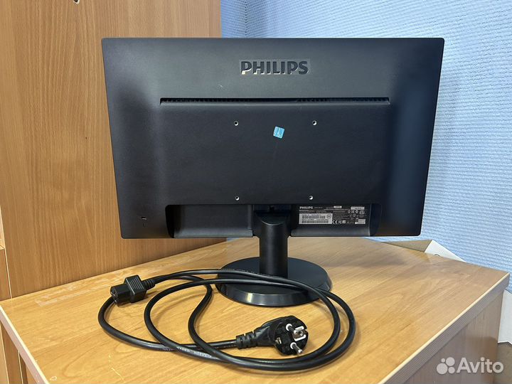 Монитор Philips