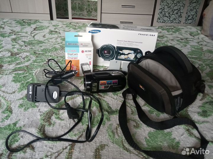 Видеокамера samsung