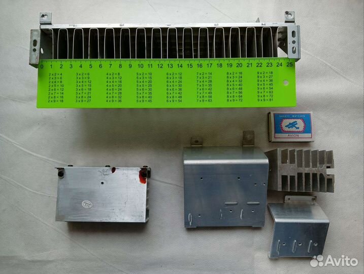 Радиатор охлаждения усилителя