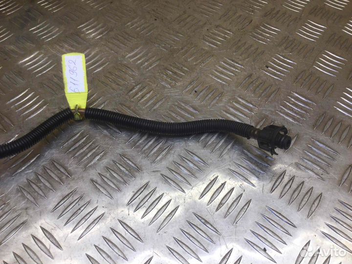 Патрубок (трубопровод, шланг) Mercedes C-klasse 61