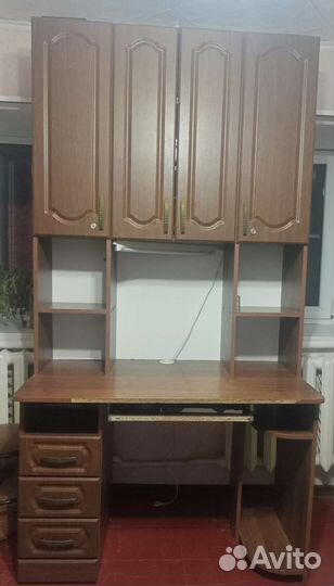 Кампьютерный стол