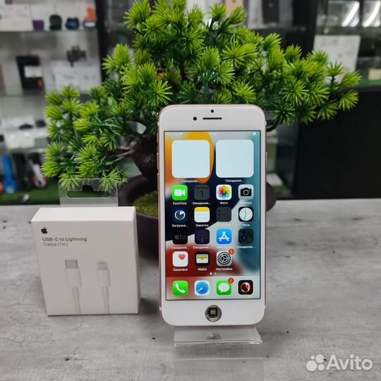 iPhone 7, 32 ГБ