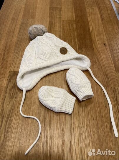 Комплект шапка и варежки HM 56