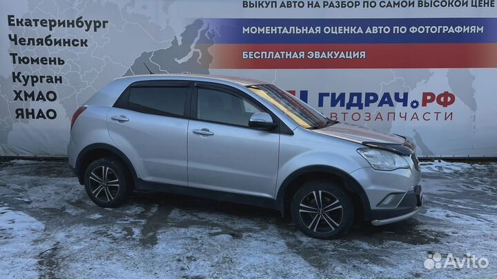 Зеркало заднего вида SsangYong Actyon New 7641008001