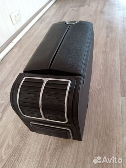 Подлокотник универсальный бар