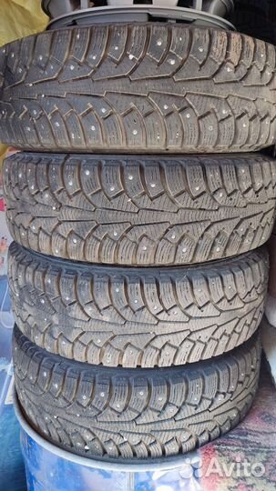 Комплект зимних колес Nokian R13