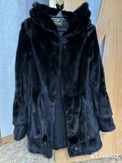 Шуба норковая с капюшоном 42 44