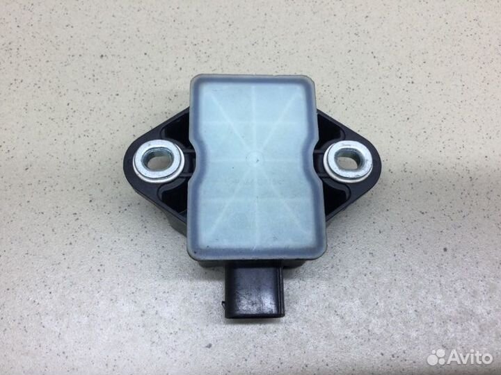 Датчик ускорения Kia Ceed 2007-2012