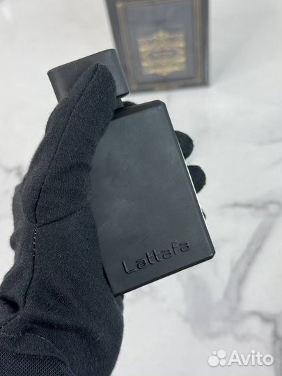 Парфюм Lattafa Oud for Glory Premium