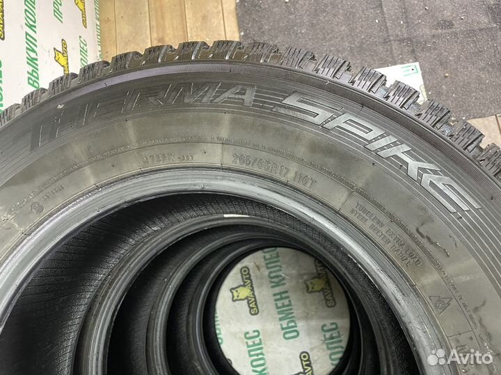 Nitto Therma Spike 265/65 R17