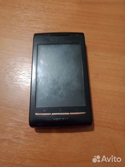 Телефон Sony Xperia X8