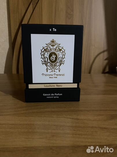 Laudano Nero Tiziana Terenzi