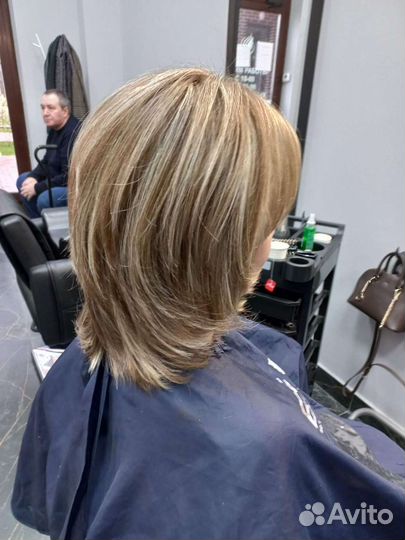 Парикмахер универсал Стилист