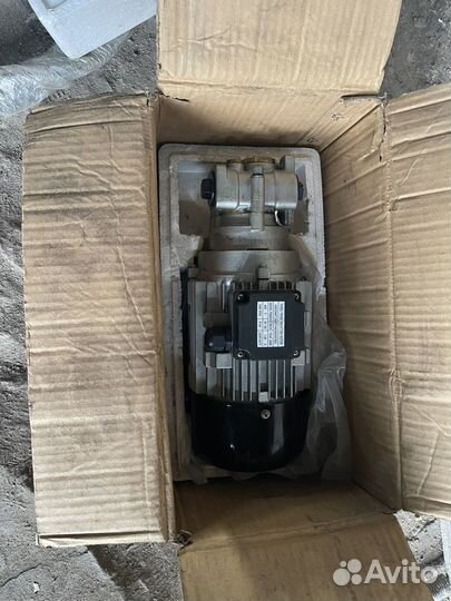 Насос для масла vlscomat