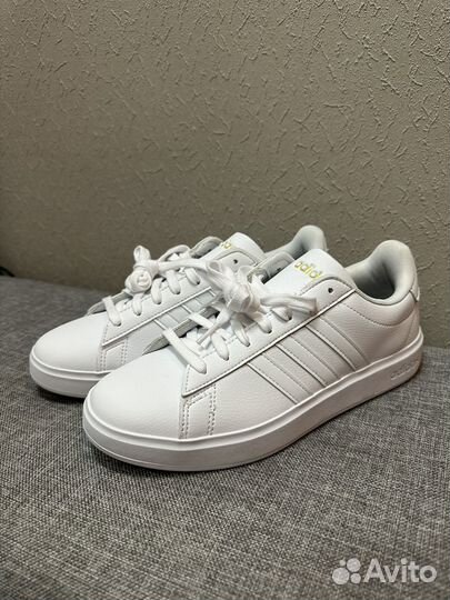 Кеды adidas женские 38,5р новые