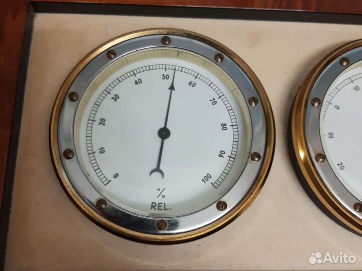Термометр барометр