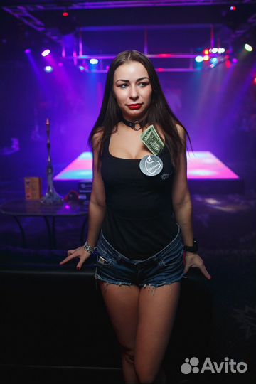 Официант на подработку