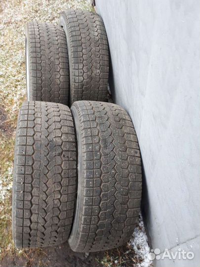 Yokohama Ice Guard F700S 205/55 R16