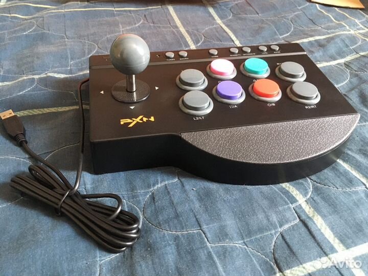 Аркадный стик и геймпад для пк и консолей