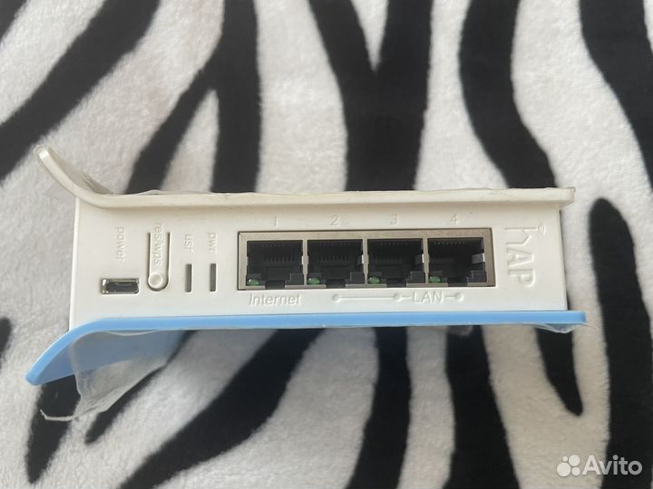 Роутер Mikrotik RB941-2nd-tc