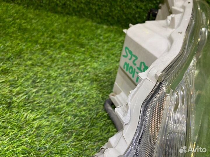 Фара передняя левая Toyota Allion ZRT265