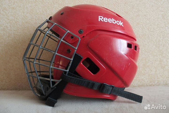 Шлем хоккейный Reebok. M