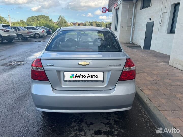 Chevrolet Aveo 1.2 МТ, 2010, 271 000 км