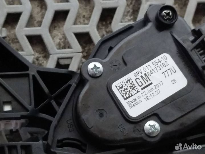 Педаль газа GMC Terrain II (2017– н.в.)