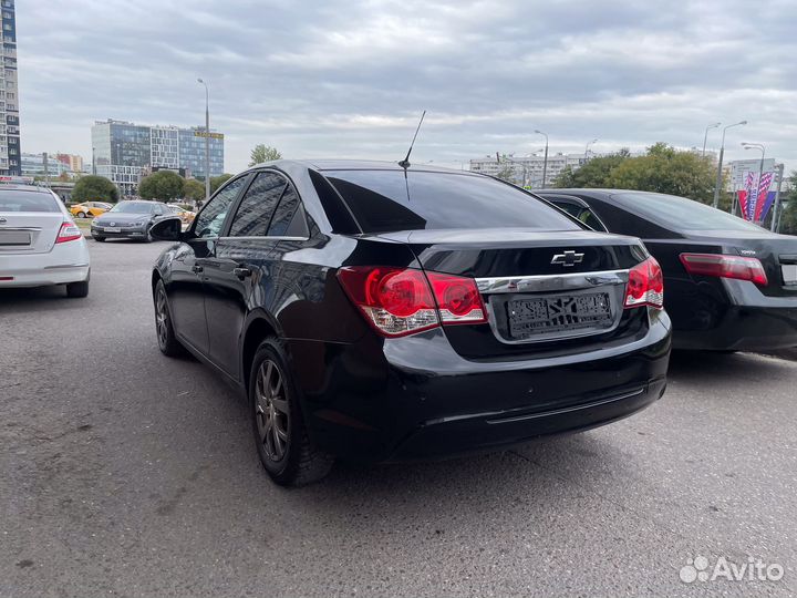 Chevrolet Cruze 1.8 AT, 2012, 165 710 км