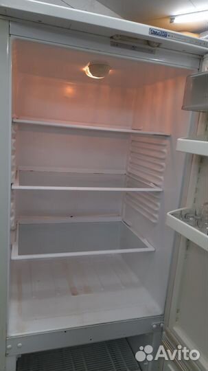 Холодильник Атлант(бесплатная доставка)