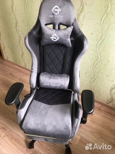 Компьютерное офисное кресло с массажем (новые)