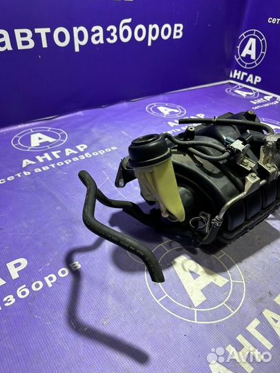 Коллектор впускной Suzuki Grand Vitara 3D JB424X