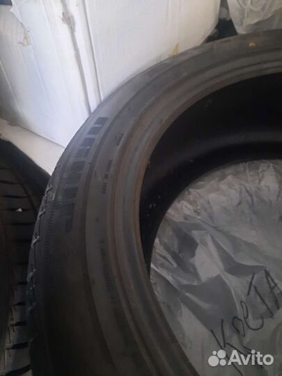 Jinyu YS82 275/45 R21