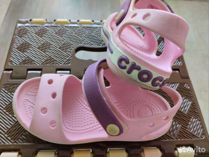 Сандали Crocs и Mini Melissa Бронь