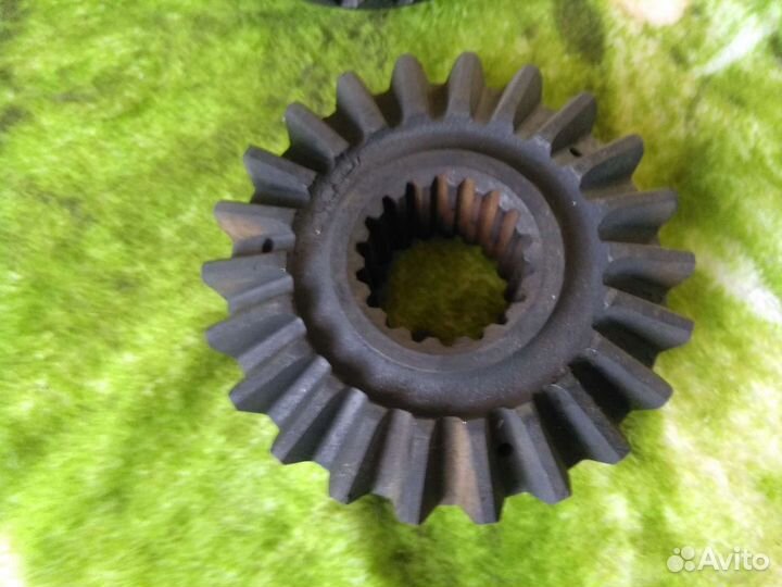 Шестерня полуоси заднего моста ЗИЛ-131