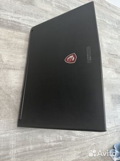 Ноутбук msi 72 7rd