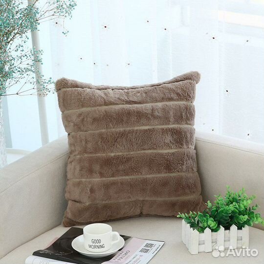 Декоративныя подушка