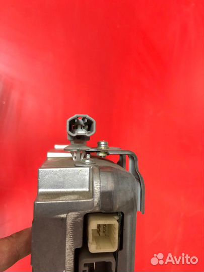 Блок управления рулевой рейкой Lexus Ls XF40