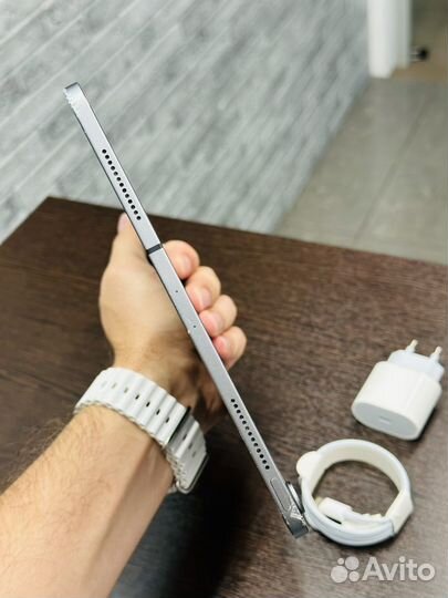 Хороший iPad Pro 11 512gb Sim LTE Оригинал