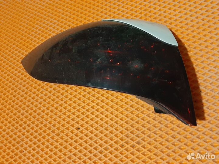 Фонарь USA зад. левый в крыло Cayenne 958 тониров