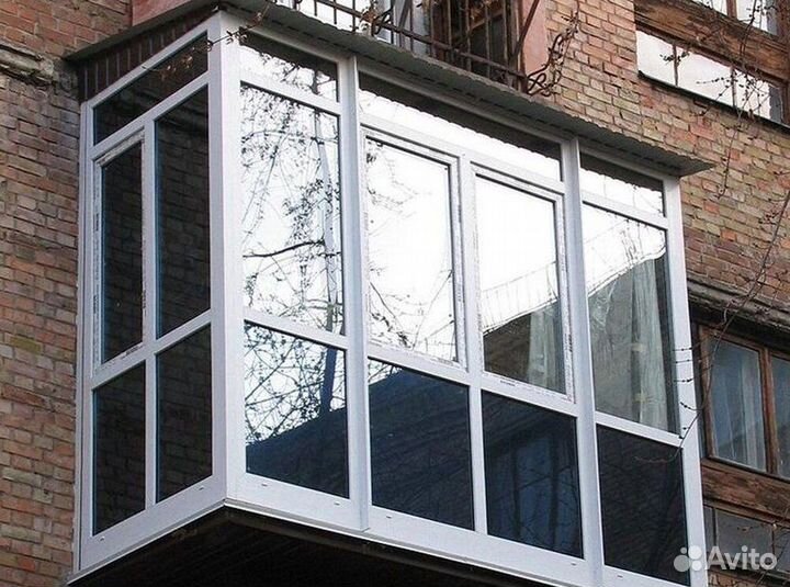 Остекление балконов и лоджий под ключ W9300