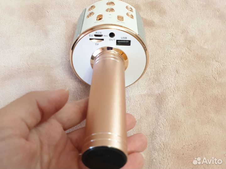 Караоке микрофон